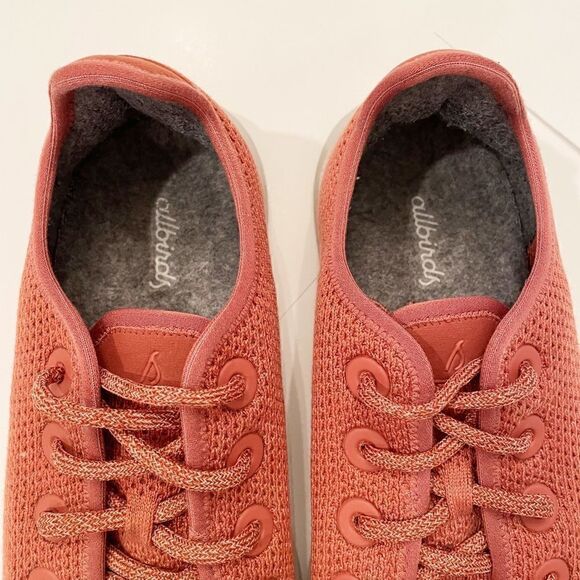 AllBirds  100% Wool Sneakers Trail Runner size 9 Nantucket Red - Picture 6 of 8